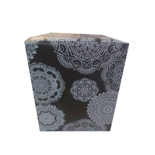 PUFE MANDALA PRETO E BRANCO
